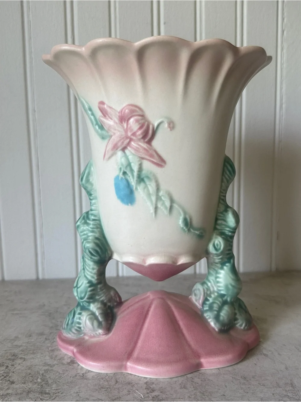 Hull Pottery Woodland Vase Pink & Green W-17 Floral 8” Vintage 1940s EUC